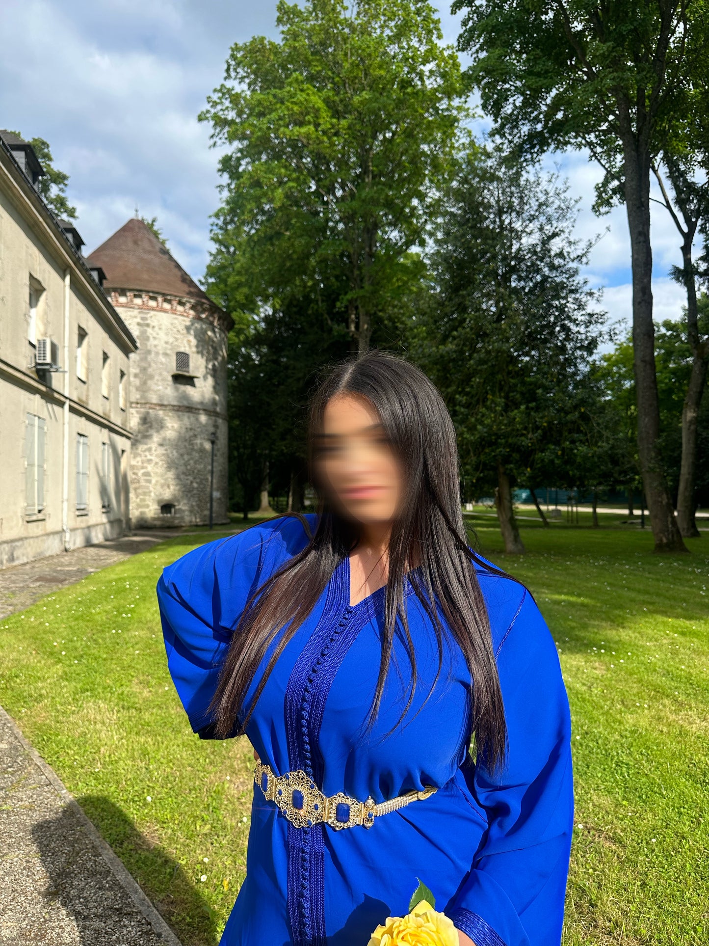 Ceinture dorée (bleue)
