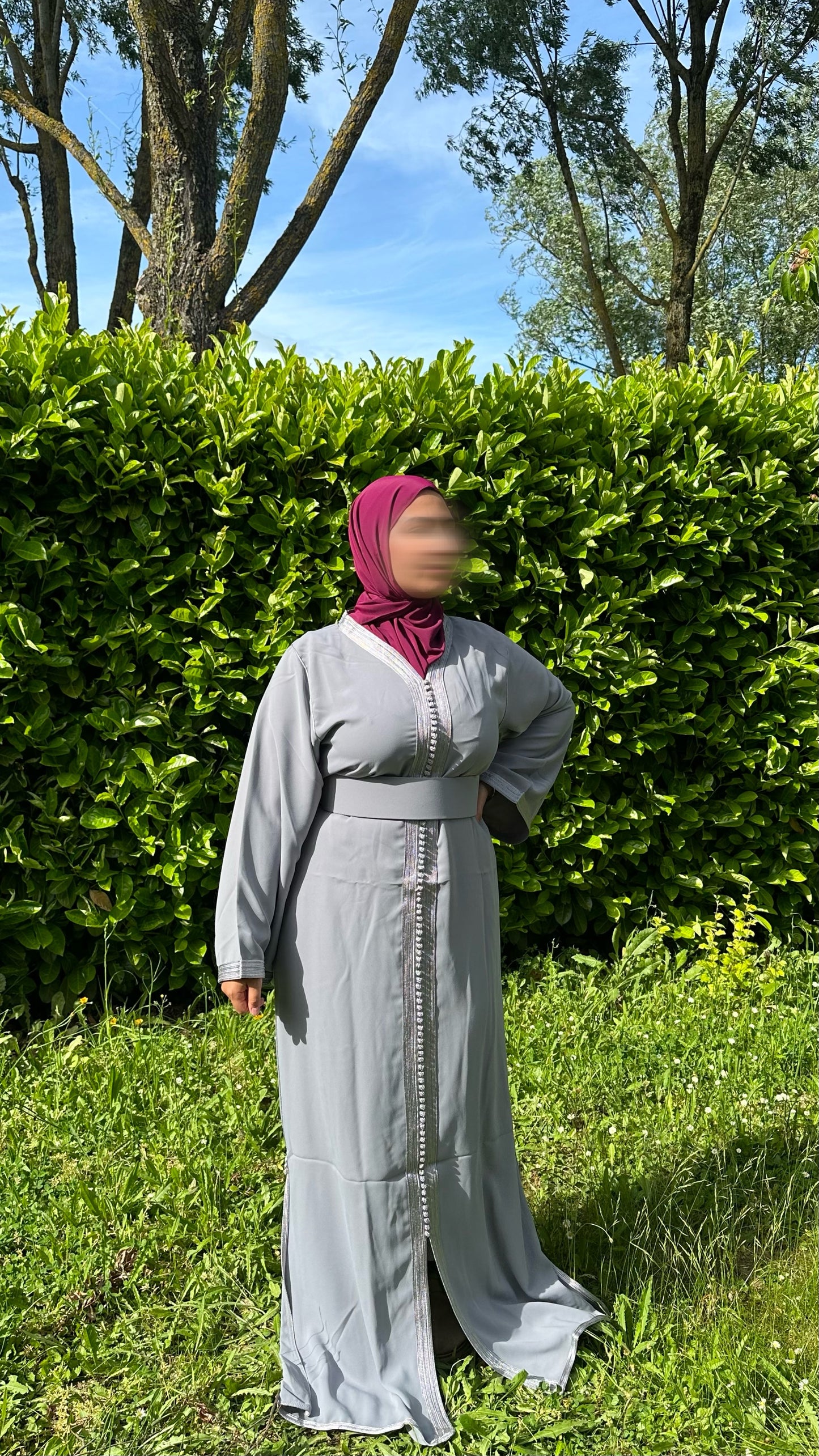 Caftan Isra gris